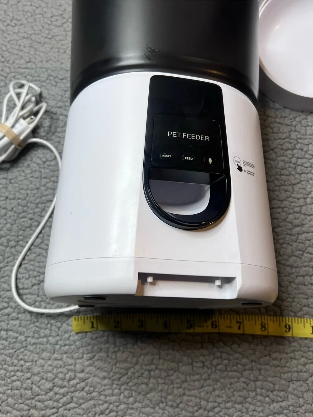 GiotoHun Automatic Pet Feeder For Dry Food Only Dogs Or Cat Food